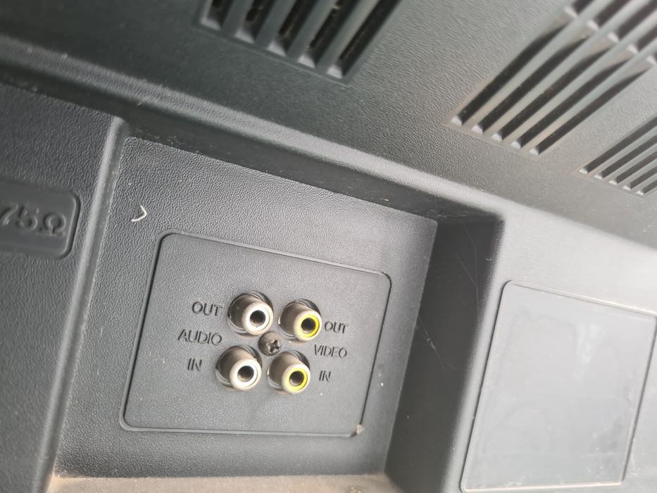 Продам телевизор lg