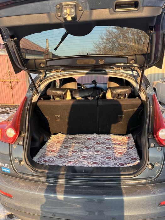 Продам Nissan Juke 2011года