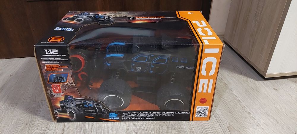 Кола с дистанционно