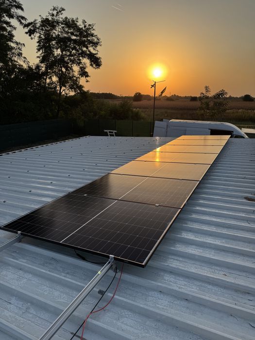Kit panouri fotovoltaice 4.2kw invertor hibrid wifi + baterie LifePo4