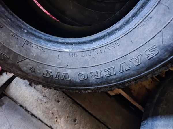 Продаю шины 255/70 R16