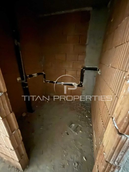 Продава се Едностаен апартамент в Пловдив, Тракия - 40 кв.м за 1538 €/кв.м - Снимка #3