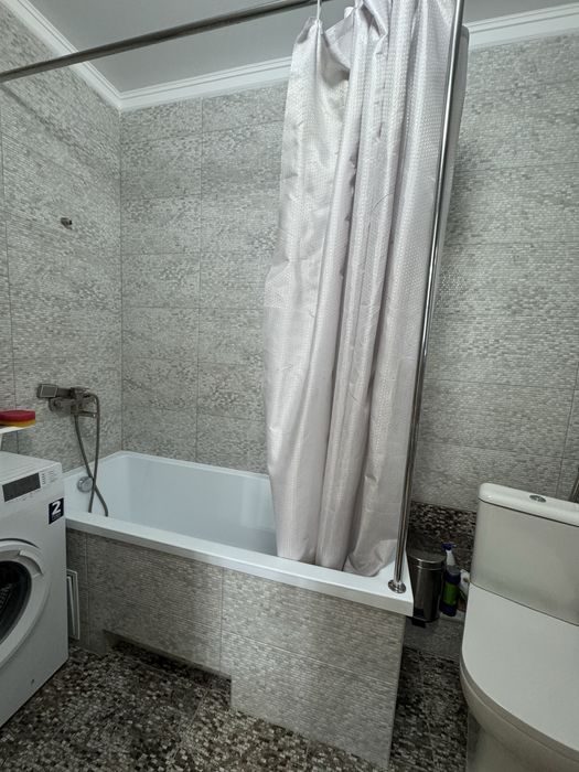 Подселение девушка