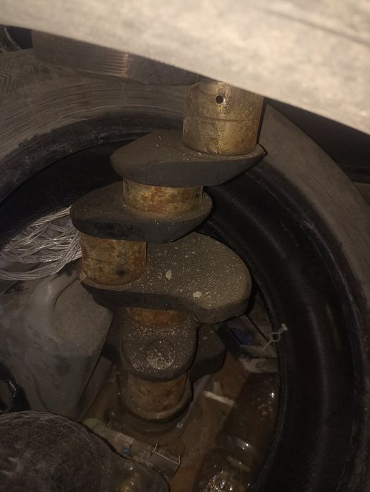 Продам запчасти на  ЗИЛ 130