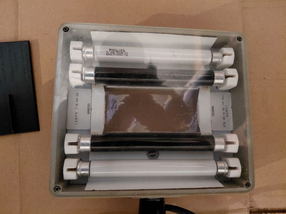 LAMPĂ UV-T16-4W-G5- BLB Maden In Japan
