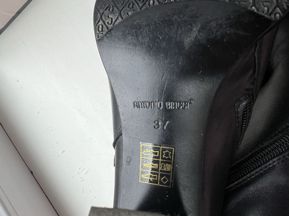 Продам ботиночки Antonio Biaggi