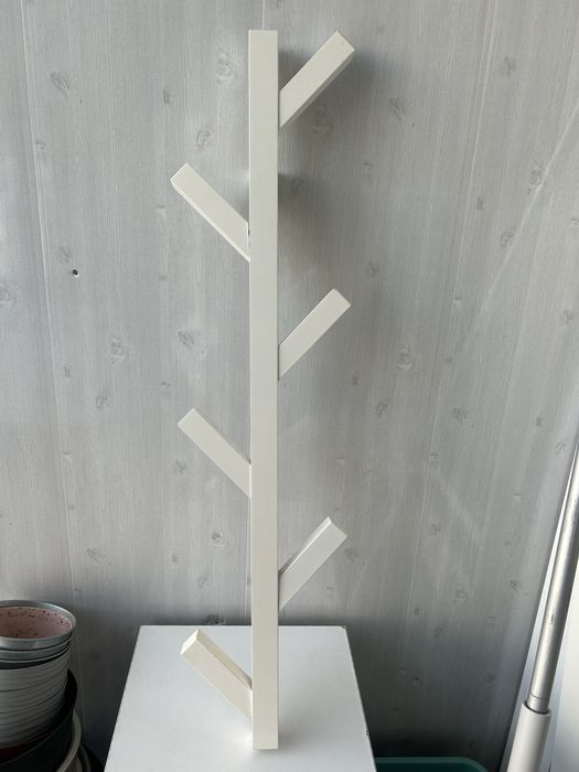 Вешалка ИКЕА Чусиг белая