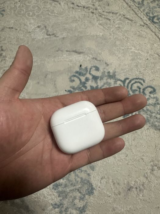 Air pods 4 в идеальном состояннии