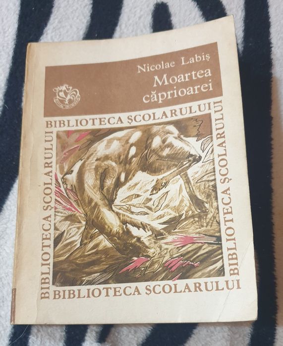 Carte "Moartea căprioarei"