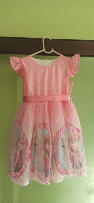 Рокля ама и Елза 6-7години