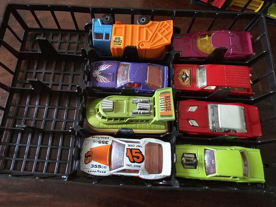 Matchbox колички - продават се само в комплект