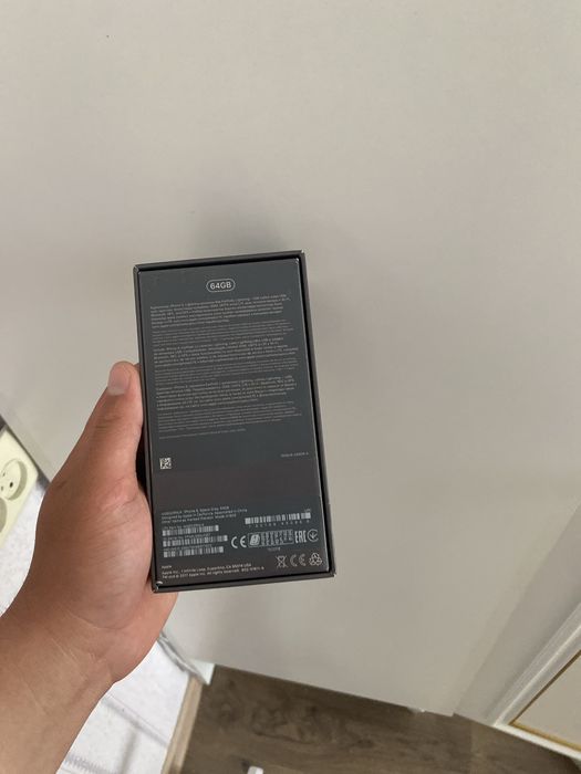 IPhone 8, 35 000