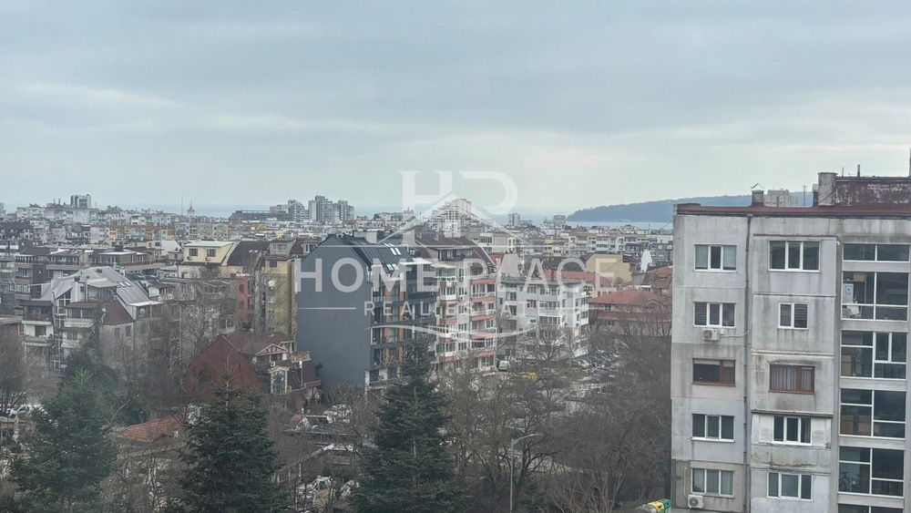 Продава се Четиристаен апартамент в Варна, Цветен квартал - 86 кв.м за 1091 €/кв.м - Снимка #1