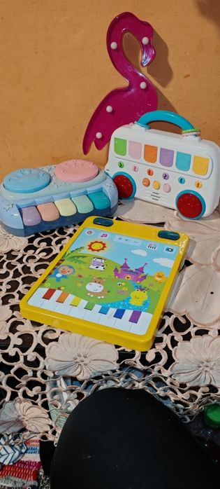 Jucării interactive