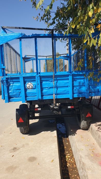 Traktor tlechka sotiladi tlechka