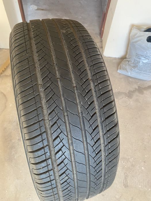 Шины летние 215 / 55 / 17