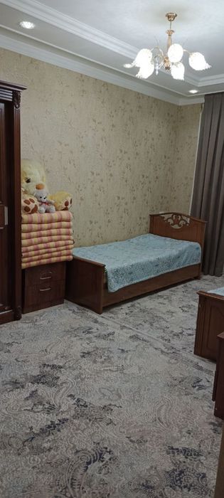 Продам пяти комнатную квартиру Сергели 8А. 5/4/9 129 квадратов