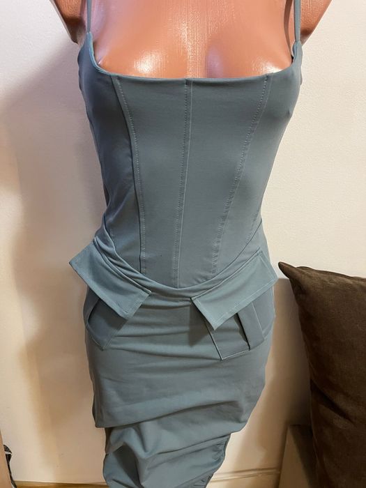 Rochie mulata cu fermoar