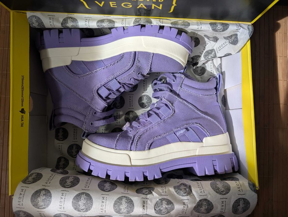 Ghete Buffalo, marime 39, textil (de primavara)