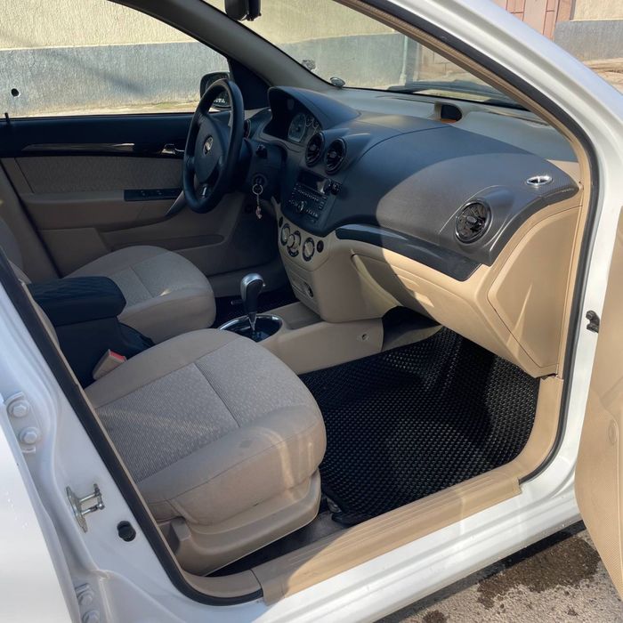 Nexia 3 avtomat ideal holata