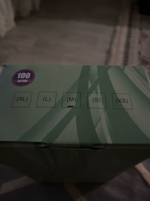 Продам перчатки размер м количество 100 шт