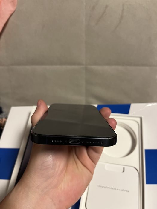 Iphone 15 pro max без ремонта