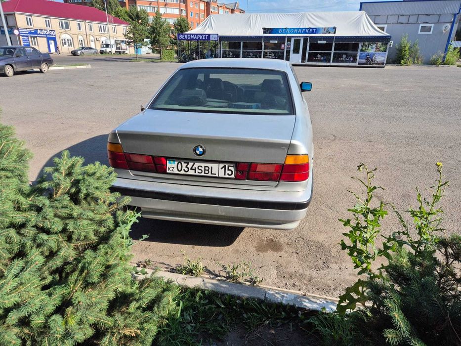 Продам автомобиль БМВ Е34