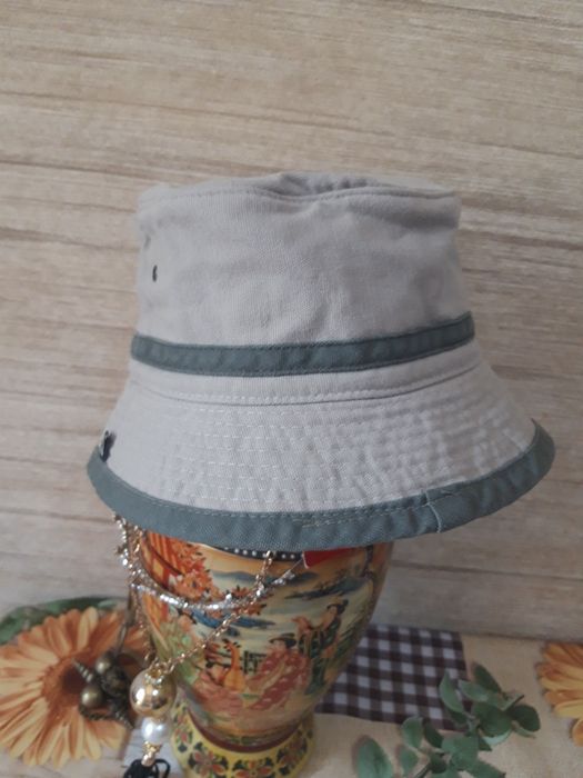 Продам шляпки для мальчиков  новые