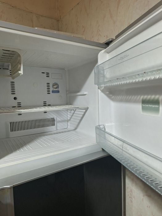 Холодильник Toshiba GR RG 51UT,