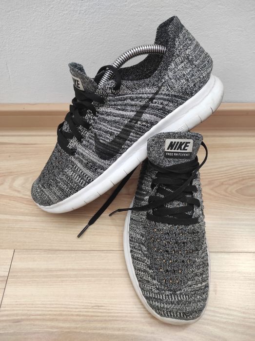 Adidas dama Nike Free RN Flyknit   38.5