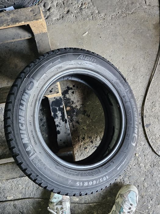 2 anvelope iarna 185 60 15 Michelin