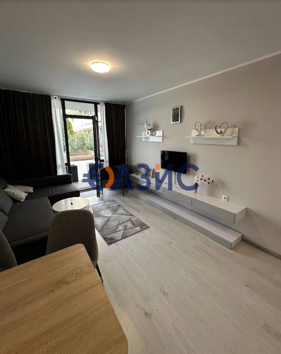 Продава се Двустаен апартамент в Свети Влас - 61 кв.м за 803 €/кв.м - Снимка #9