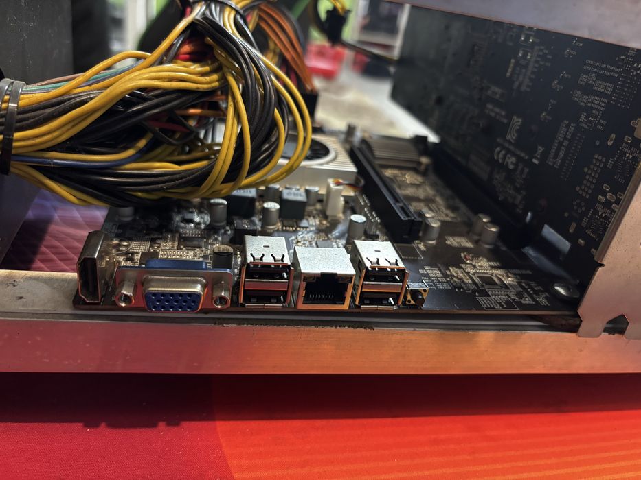 Rig minat crypto 4x Nvidia P 106