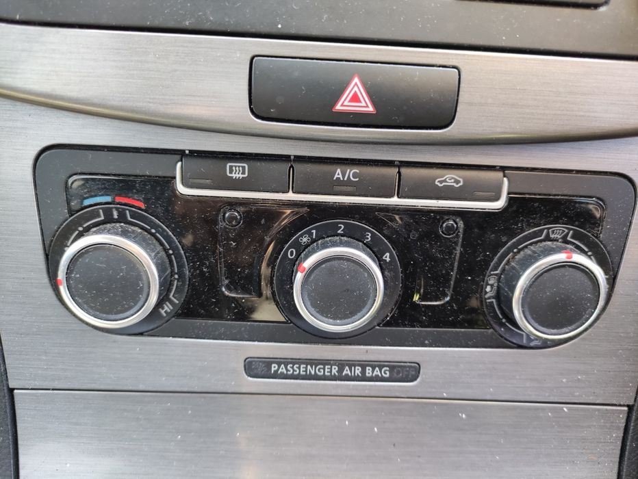 Управление за климатик за VW Passat B7