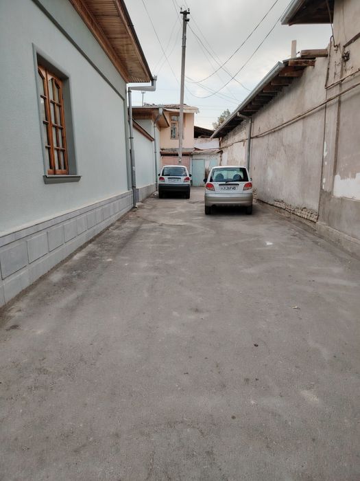 Uy sotiladi o'zimizniki