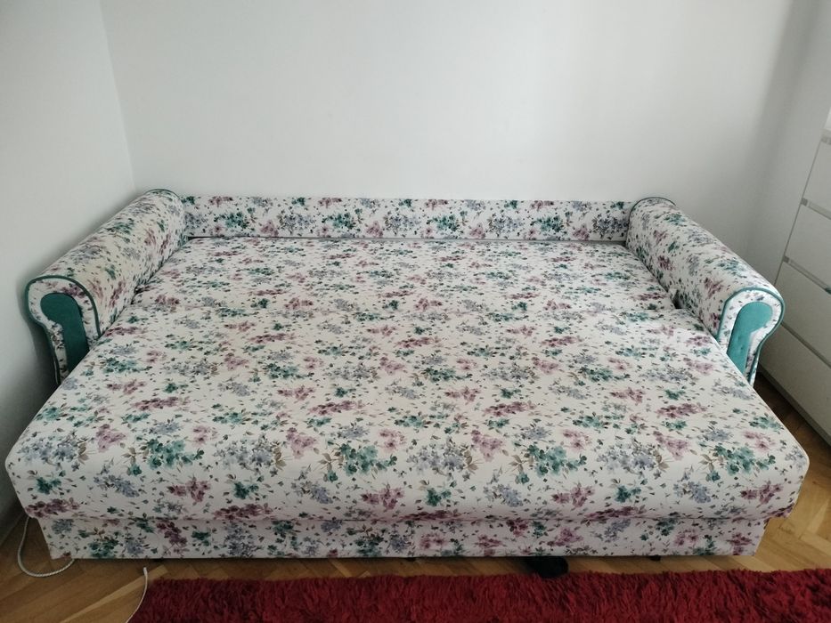 Vand canapea extensibila