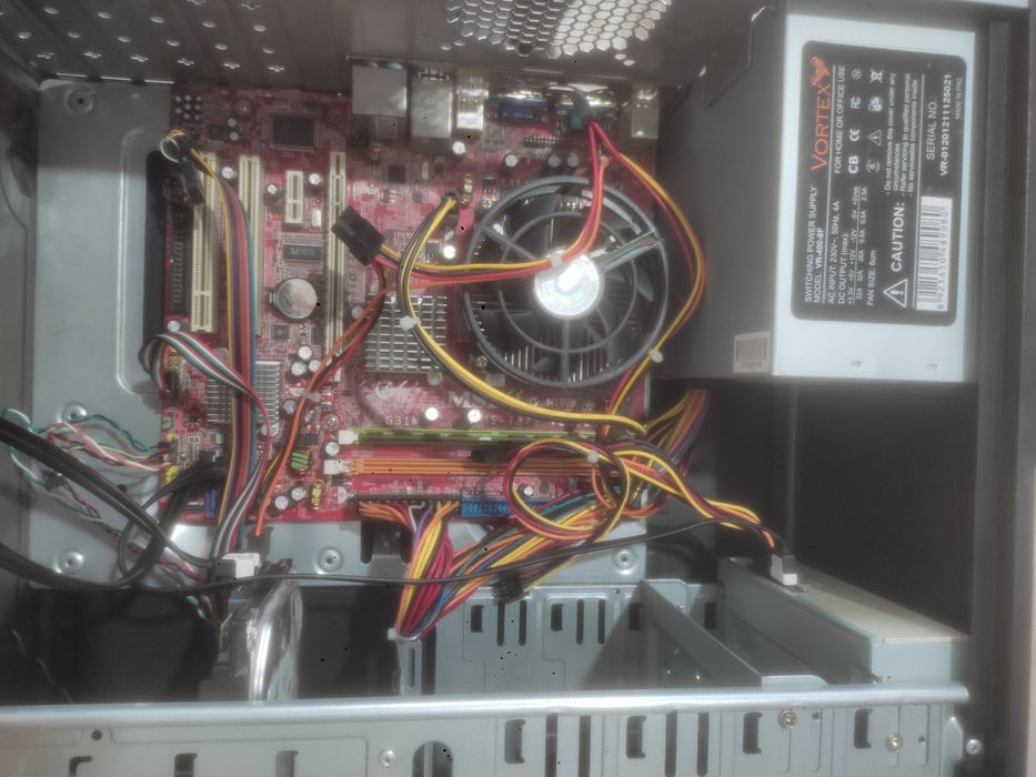 Компы оба за 20 отдам