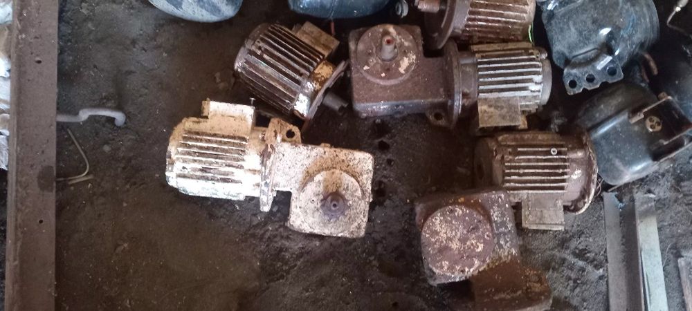 Электродвигатель редуктор компрессор