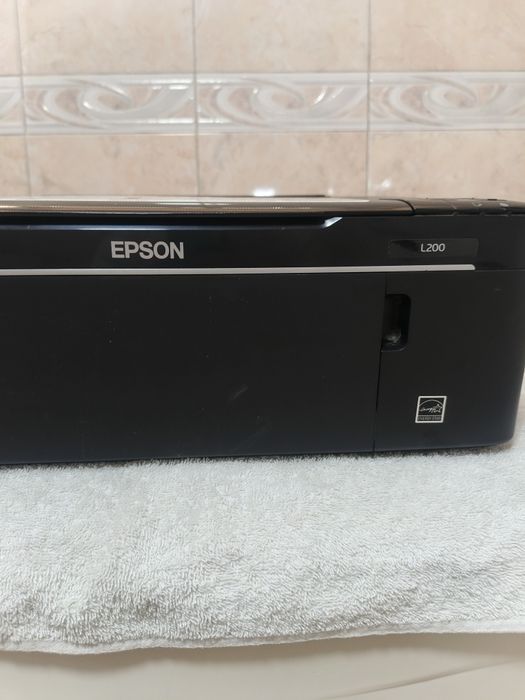 Продам принтер, сканер, копир 3в 1 Epson L200