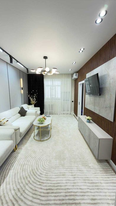 Продаётся 2-комнатная квартира, переделанная в 3-комнатную (50м2)