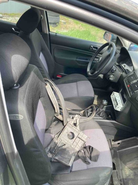 Golf 4 на части 1.9 tdi (101 к.с.)