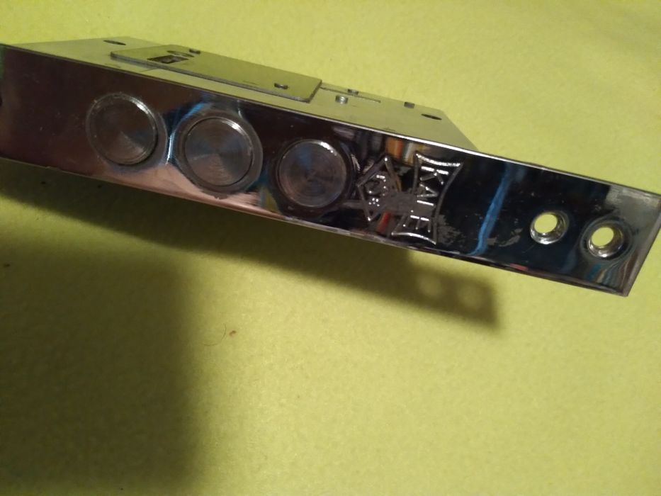 Замок врезной внутренний