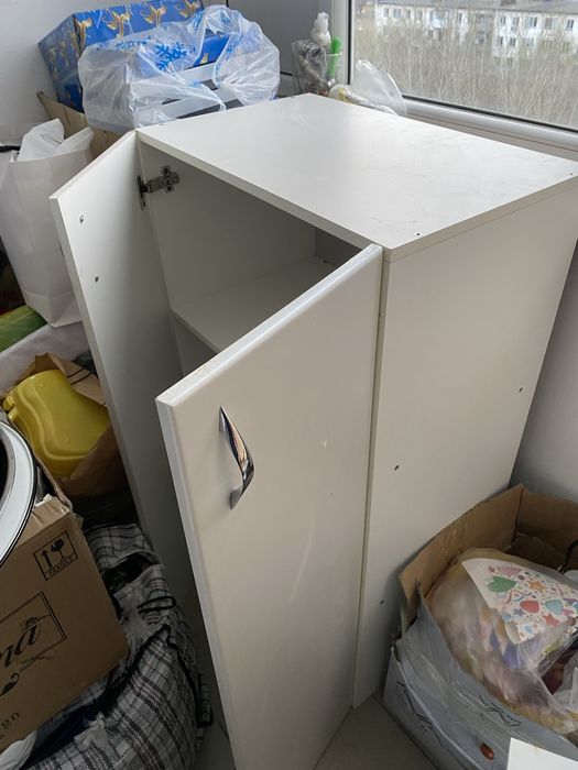 Продам шкаф для ванной комнаты