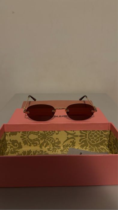 Ochelari de soare Miu Miu – rame aurii, lentile maro