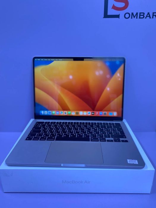 Apple MacBook Air 13.6 M2 chip #KO26934