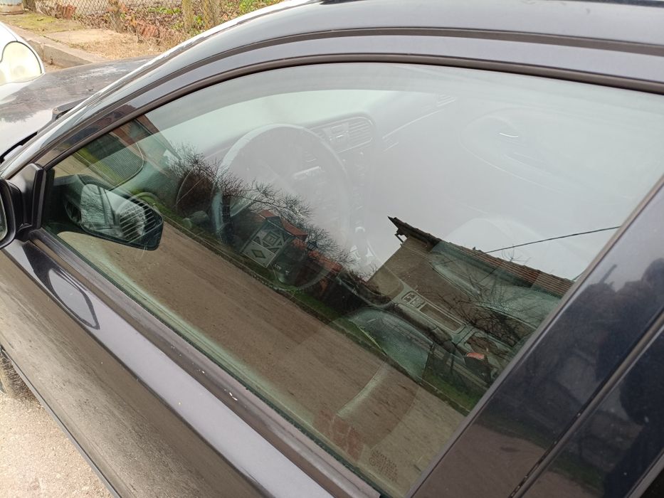 Volvo v40 1.9 dti 95 на части