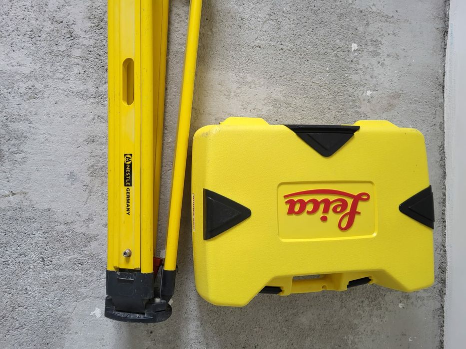 Laser Leica Rugby 680