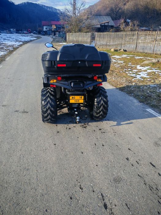Vând atv cf moto