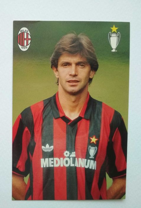 Стари футболни картички с автографи, снимки и др.