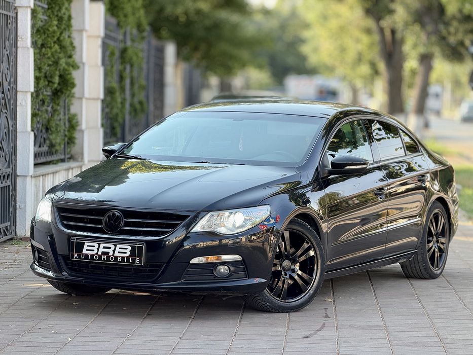 VOLKSWAGEN Passat CC